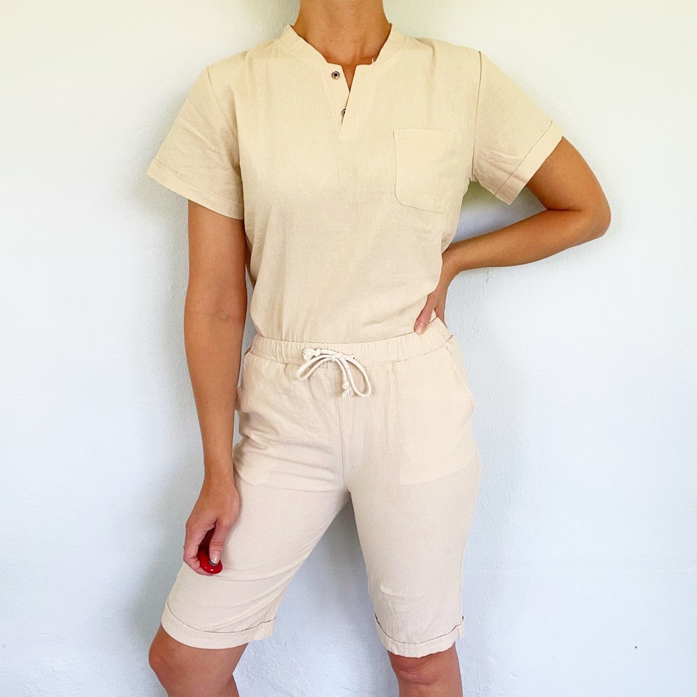 Beige matching casual tunic blouse and drawstring shorts set size XS